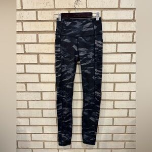 Victoria’s Secret cloud pocket leggings XS